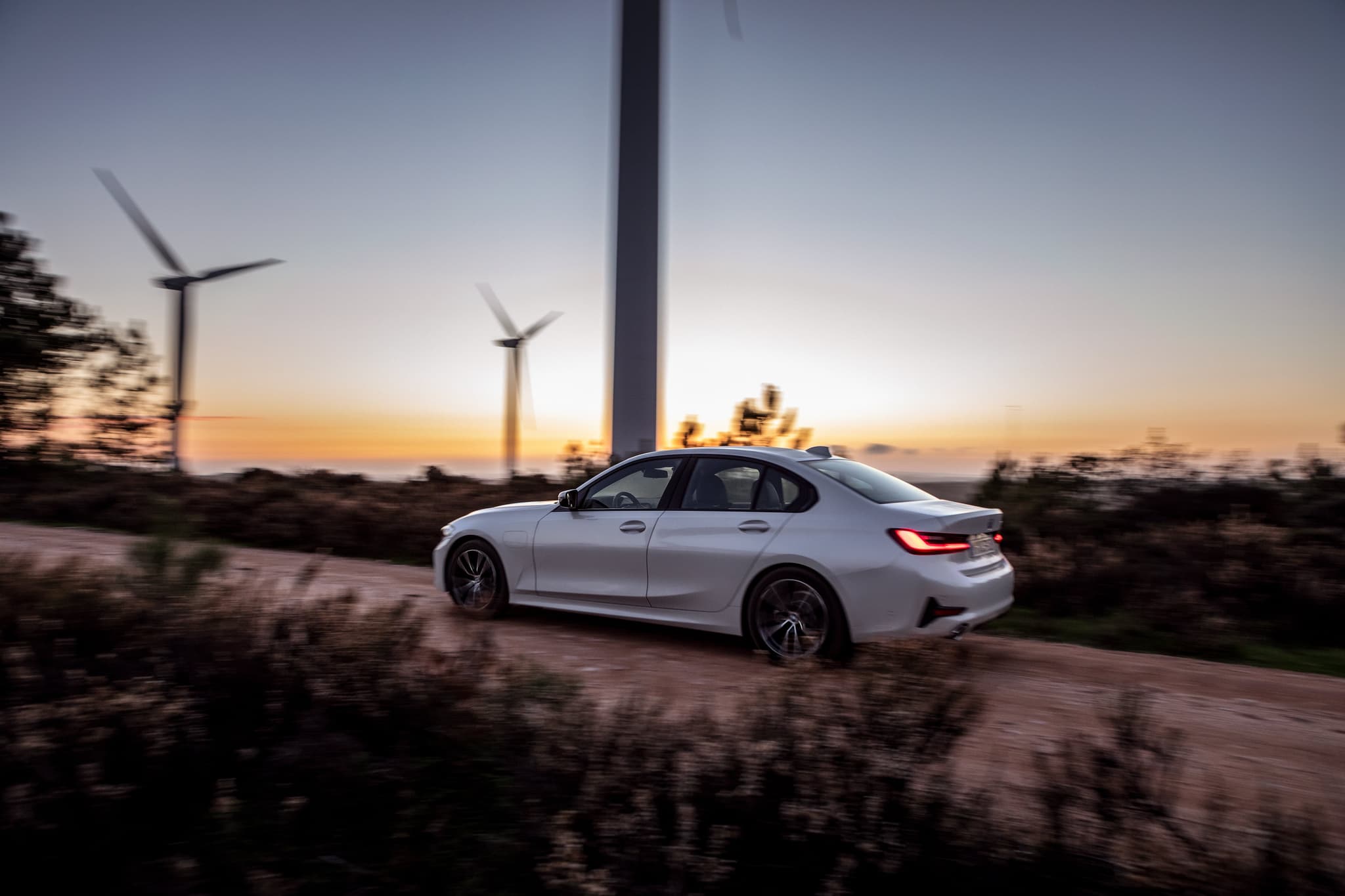 BMW 330e (2019–2022): the driver's PHEV