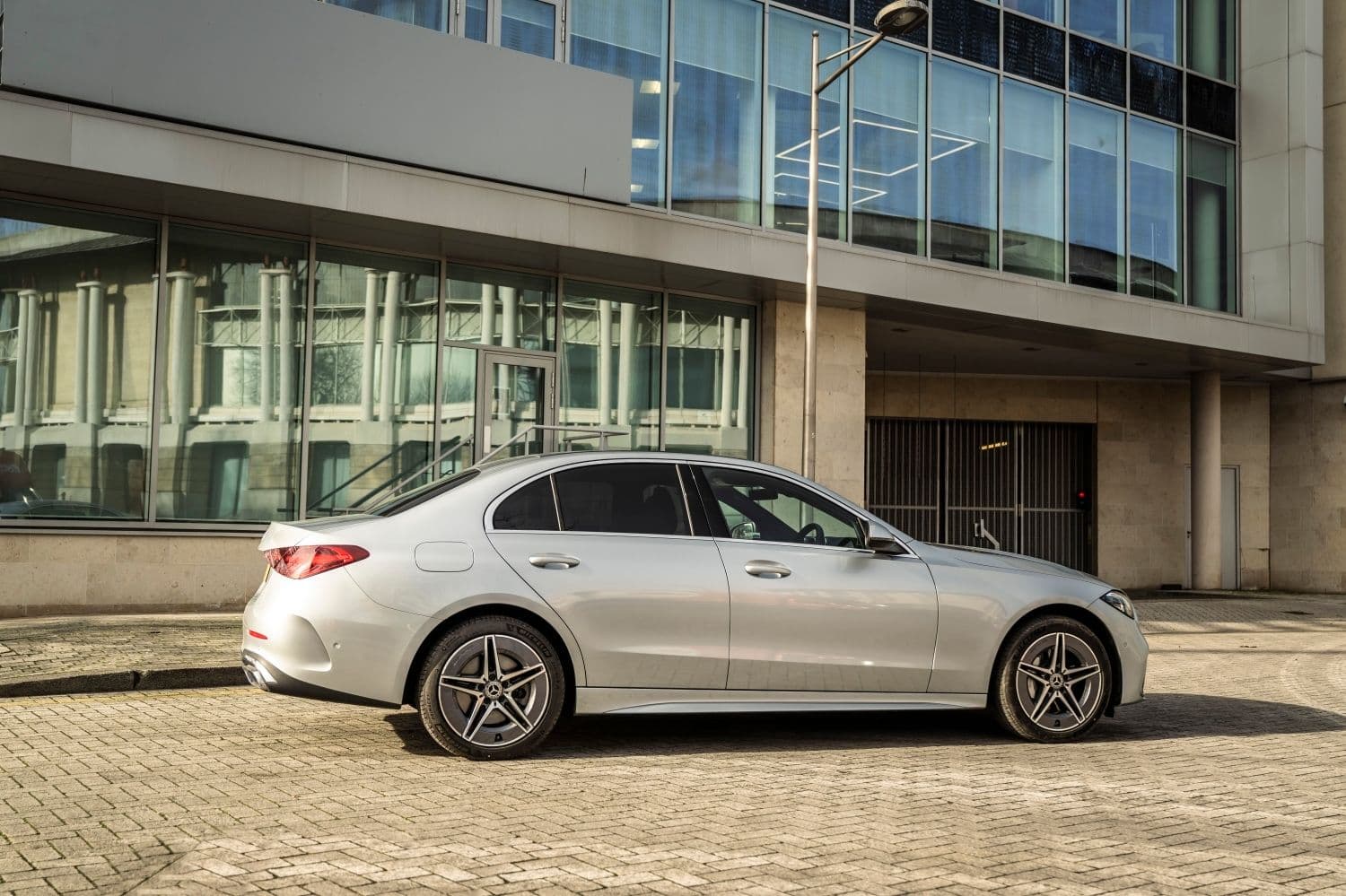 mercedes-benz_c-class_hero