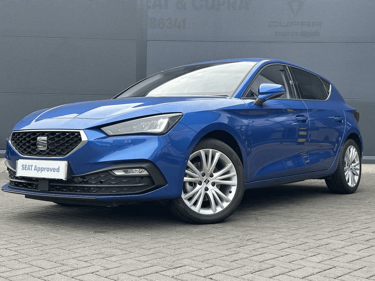 SEAT Leon side profile