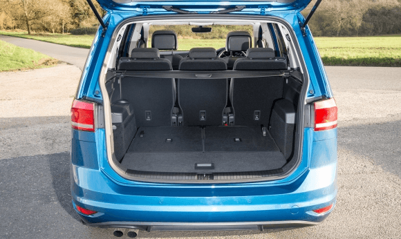 3. Volkswagen Touran — boot