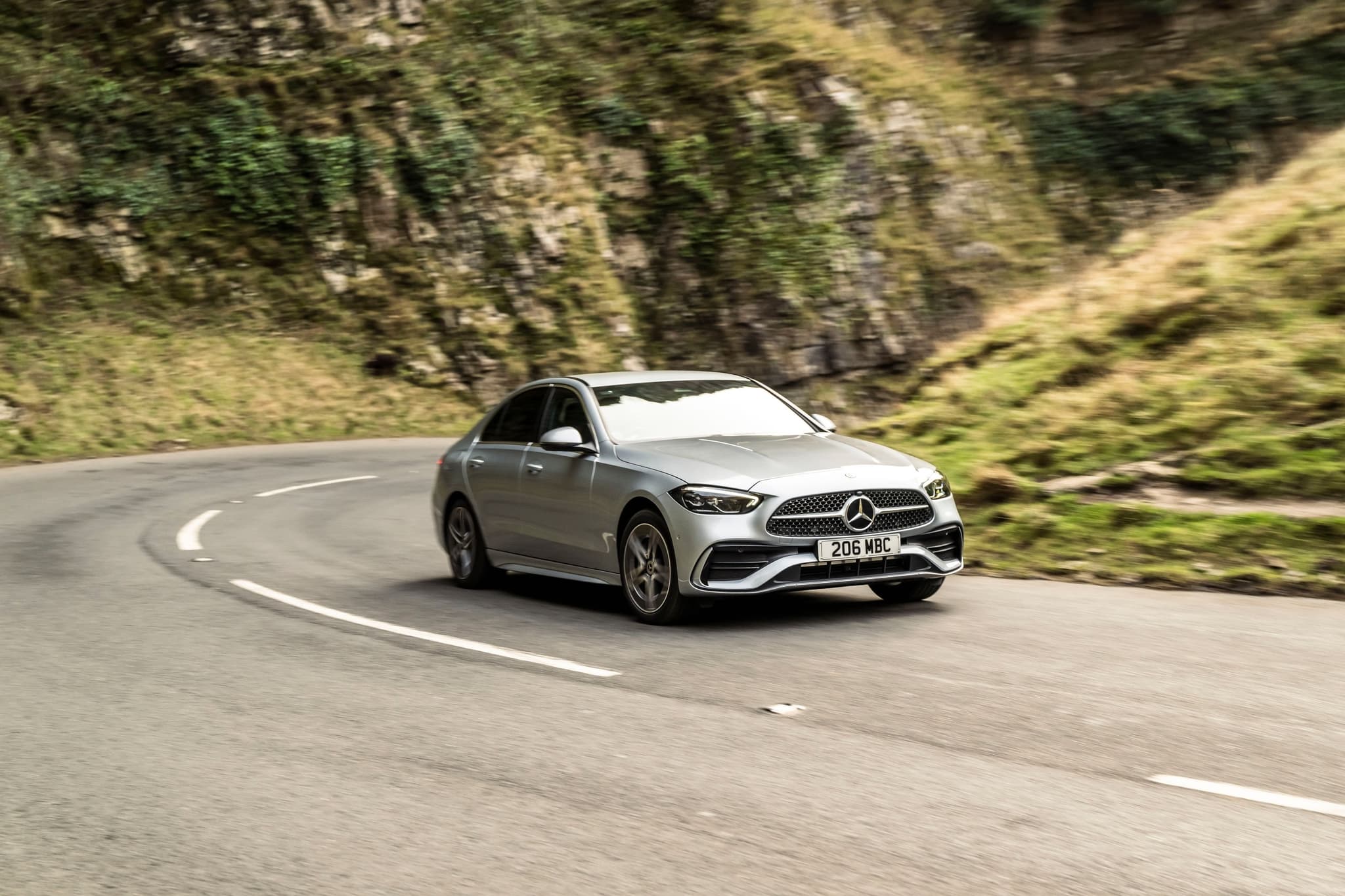 mercedes_c-class_hero