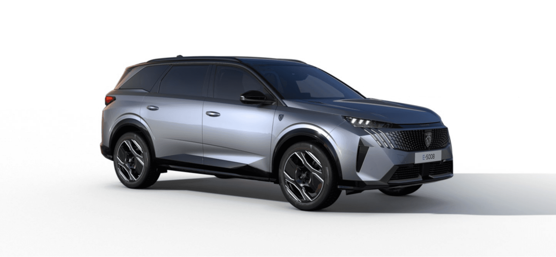Peugeot 5008 seven-seat SUV side view