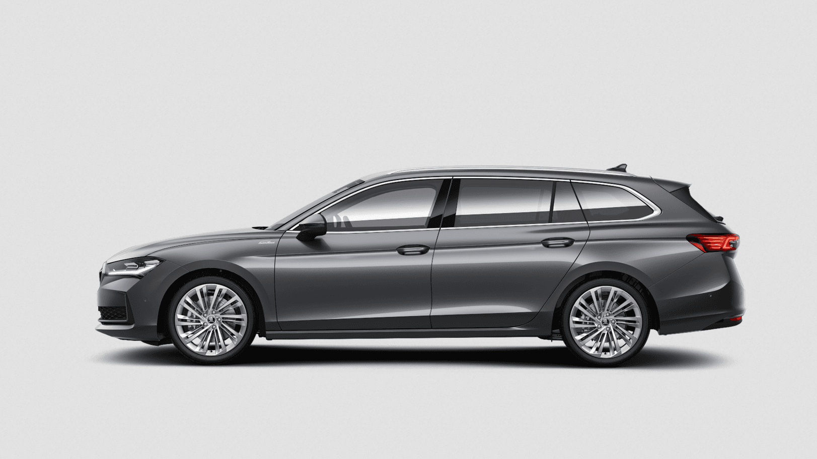 Skoda Superb Estate diesel side profile, a top pick among diesel estate cars